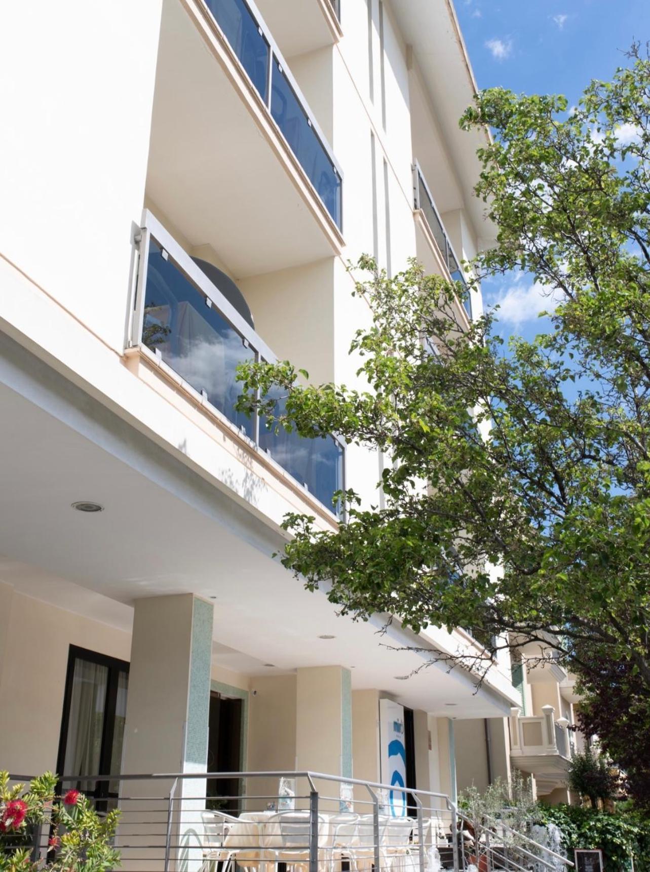 Hotel Miro Cattolica Exterior photo